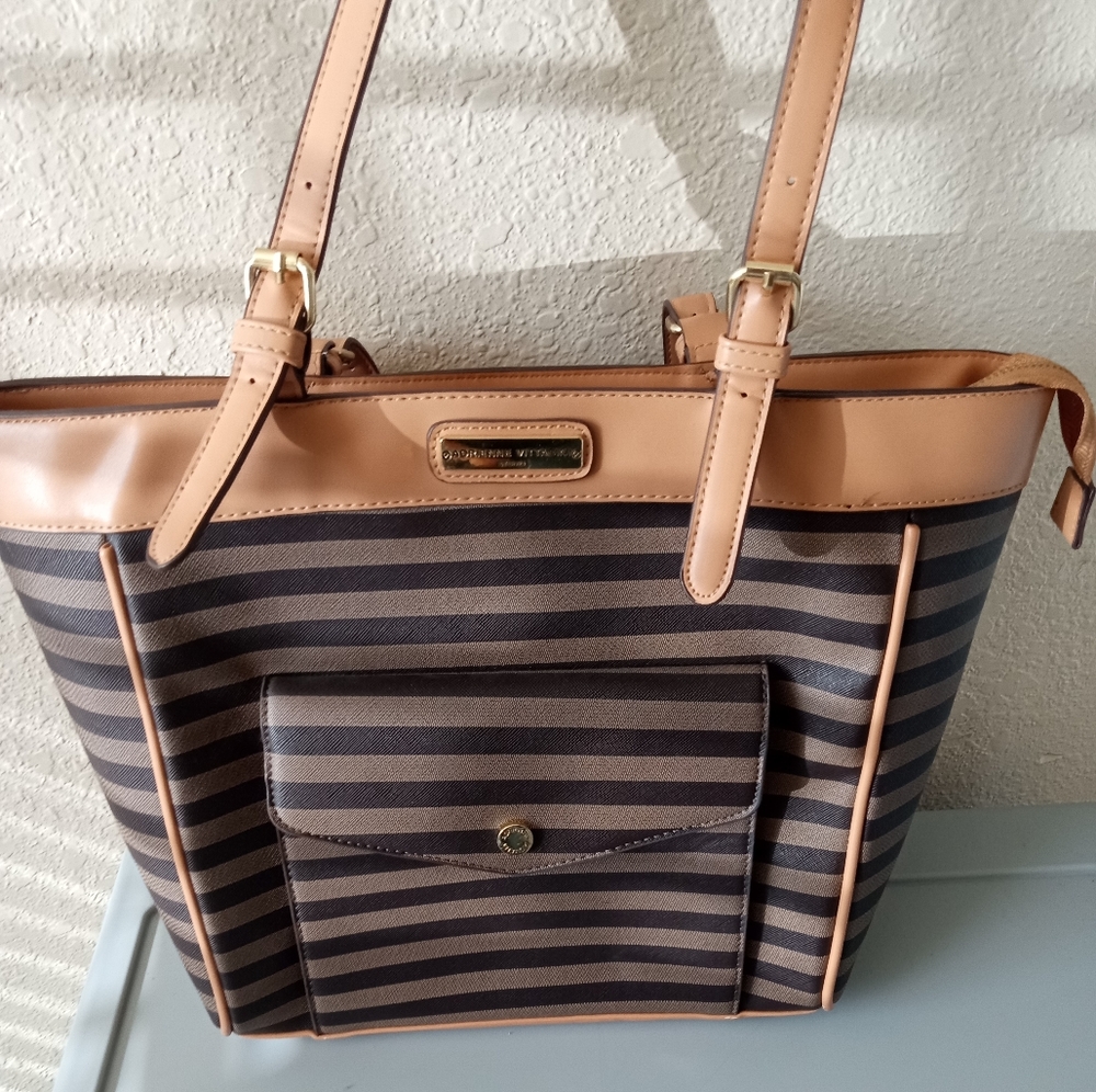 ADRIENNE VITTADINI STUDIO purse handbag